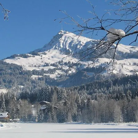 Berghof Apartament *